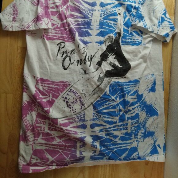 Vintage 80s STS Pro's Only Surf Dance Magic AOP T-Shirt - Picture 9 of 9